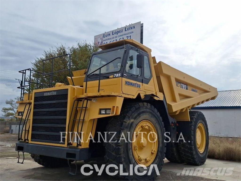 Komatsu HD785-5 ساحبات مفصلية