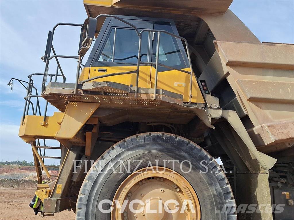 Komatsu HD785-7 ساحبات مفصلية