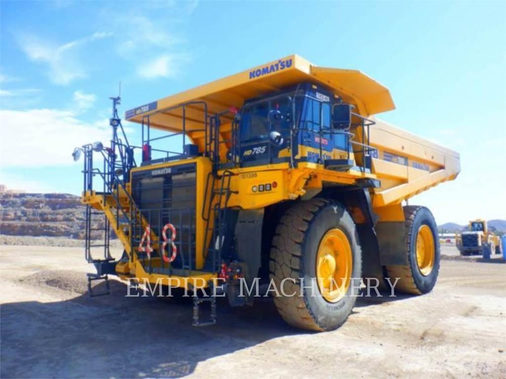 Komatsu HD785-8 ساحبات مفصلية