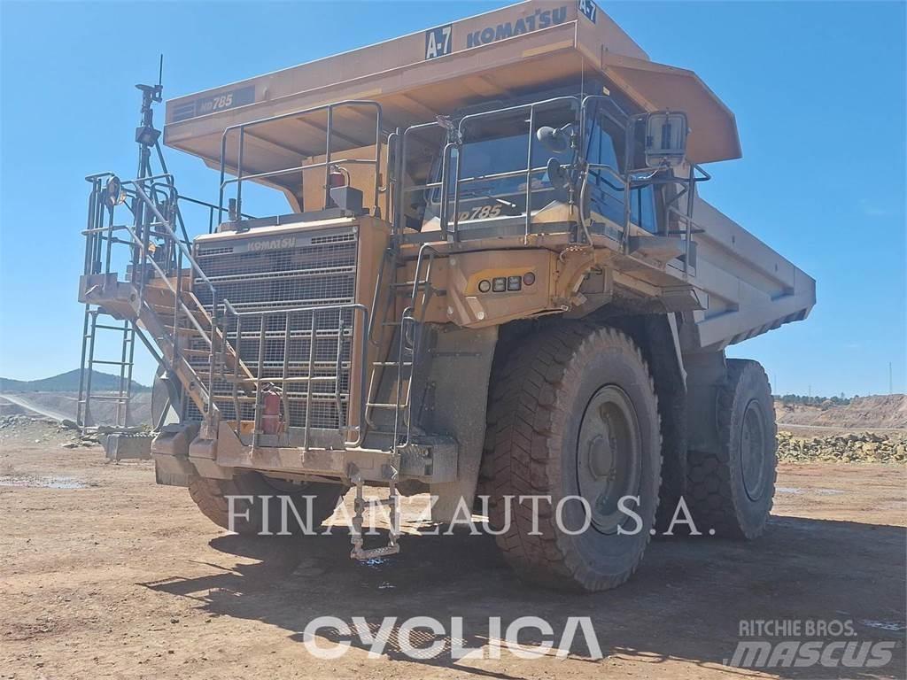 Komatsu HD785-8 ساحبات مفصلية
