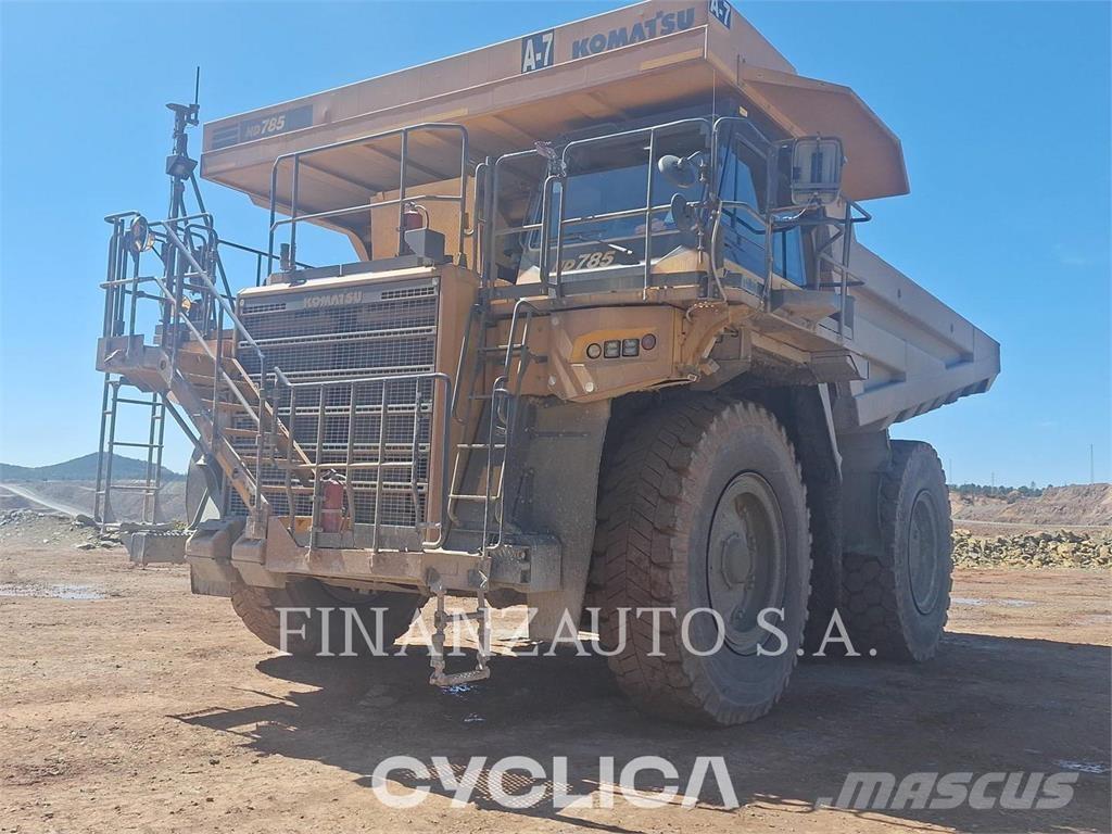 Komatsu HD785-8 ساحبات مفصلية
