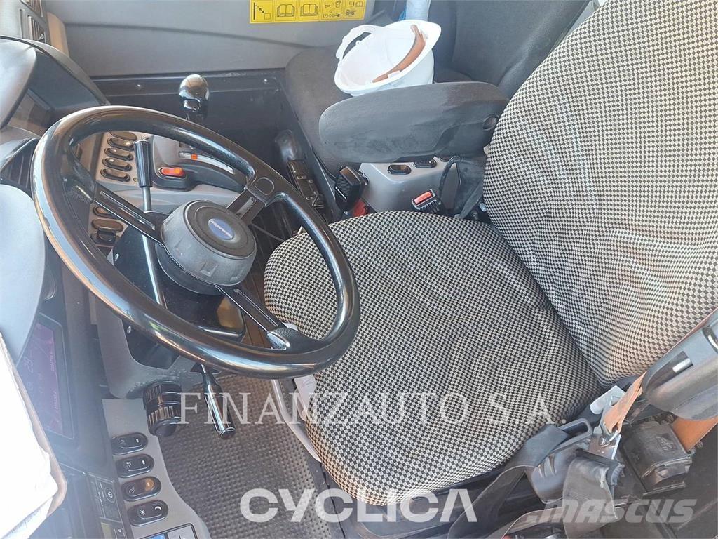 Komatsu HD785-8 ساحبات مفصلية