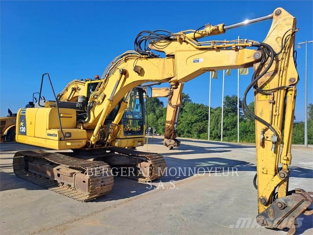 Komatsu PC130 حفارات زحافة
