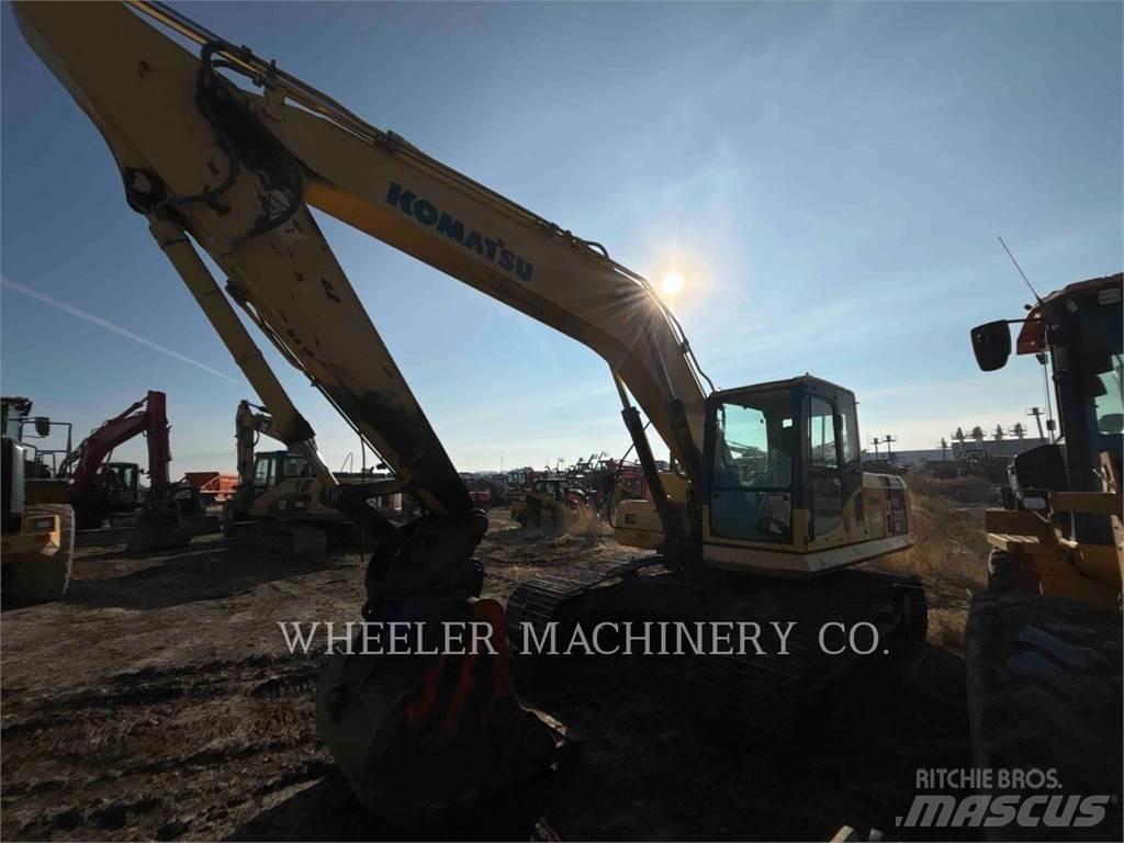 Komatsu PC200-8 حفارات زحافة