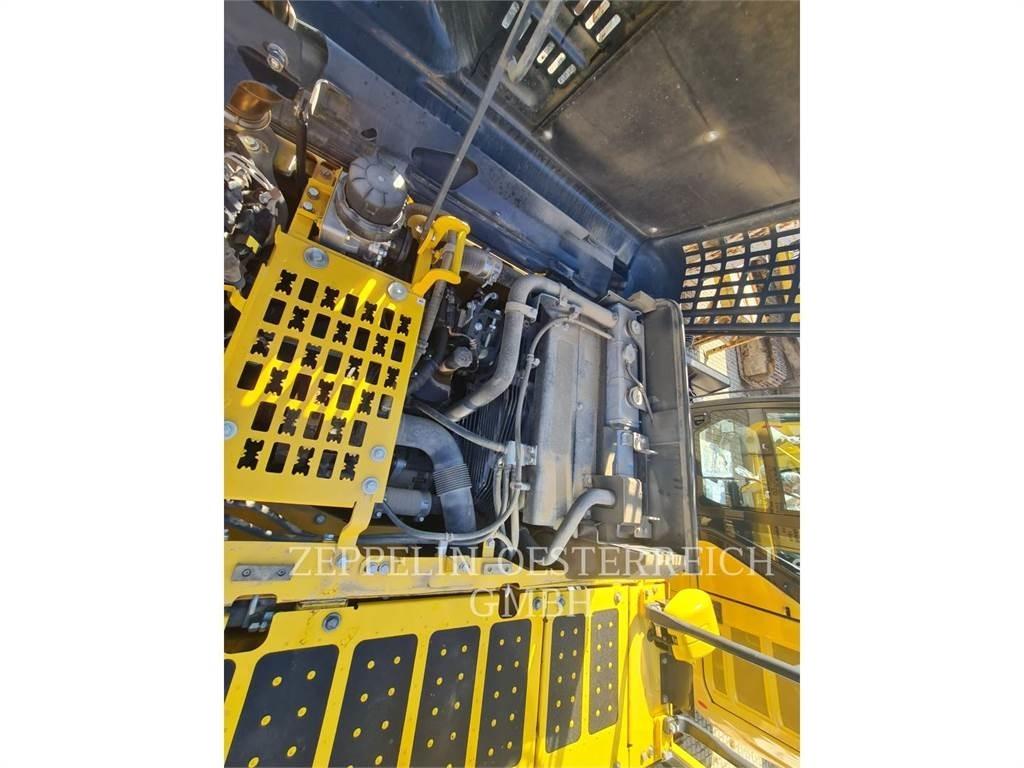Komatsu PC210LC-11EQ حفارات زحافة