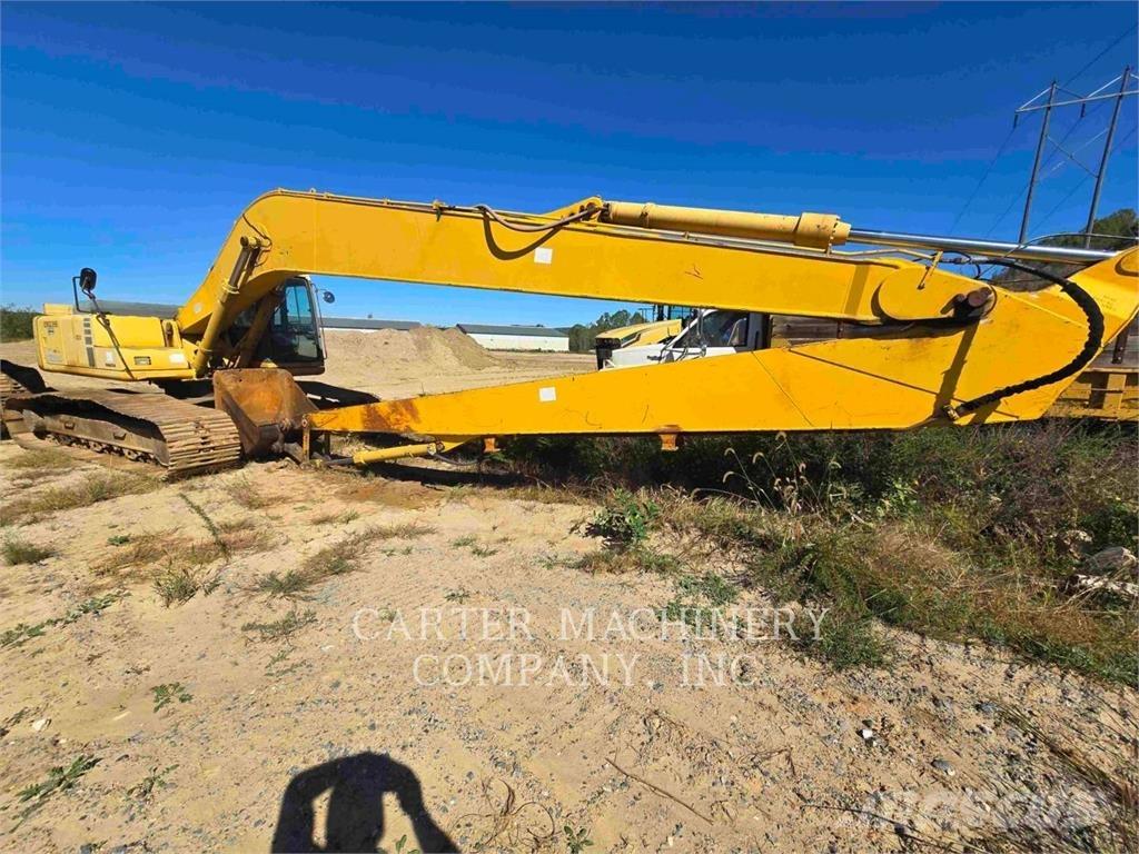 Komatsu PC220LC حفارات زحافة