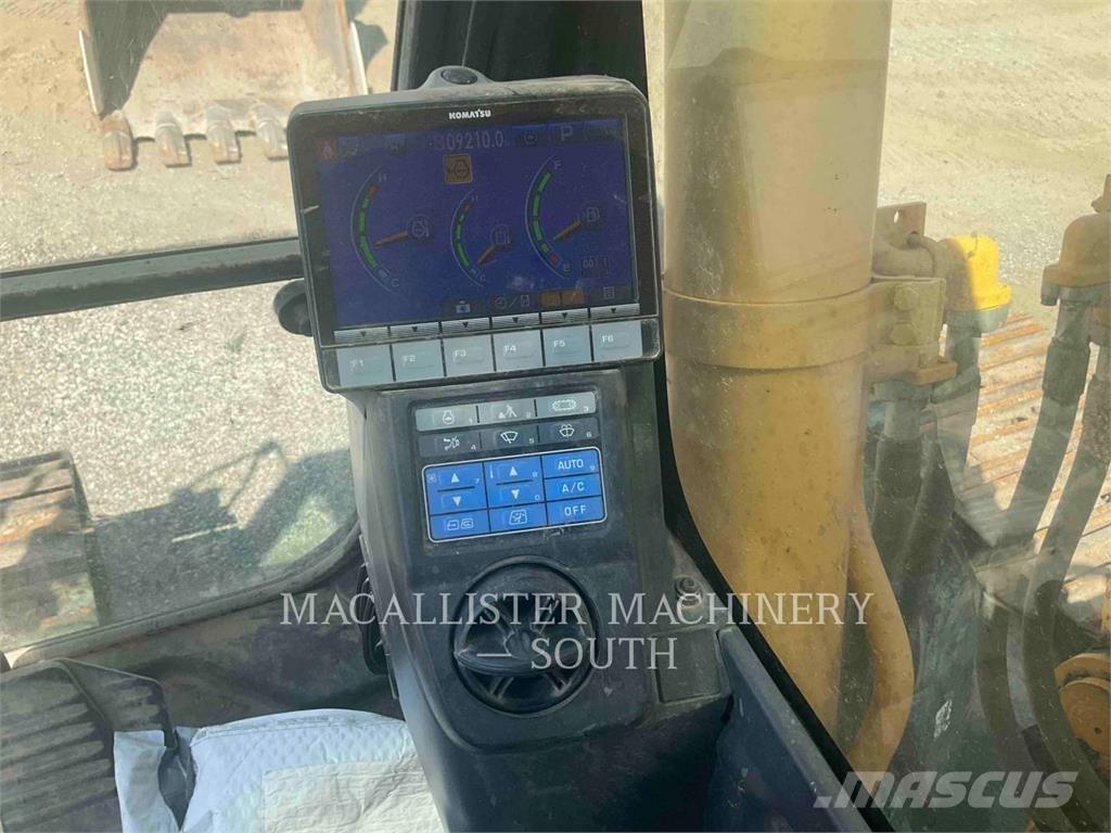Komatsu PC360LC-10 حفارات زحافة