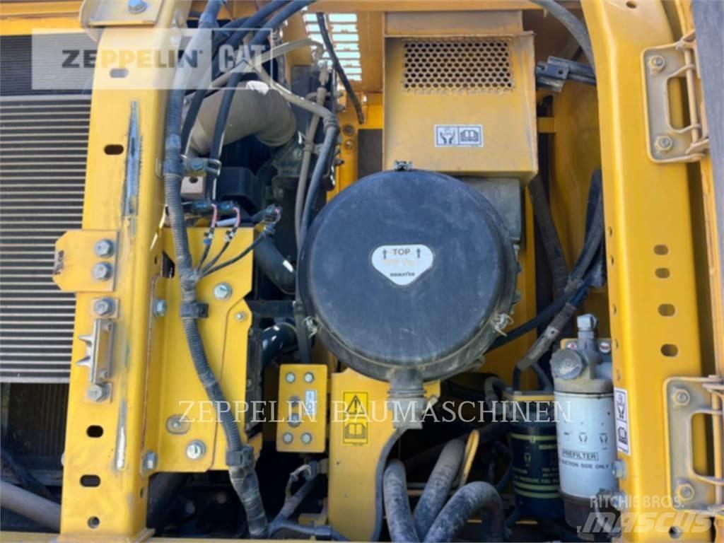 Komatsu PC360LC-11 حفارات زحافة
