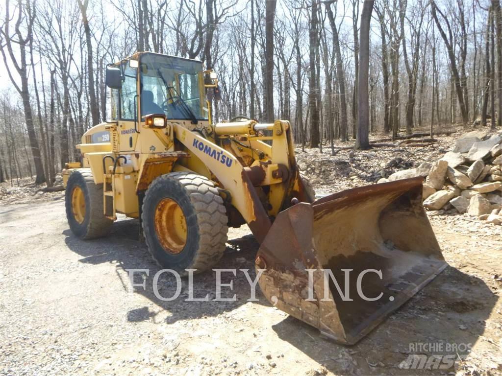 Komatsu WA250-5 لوادر بعجل