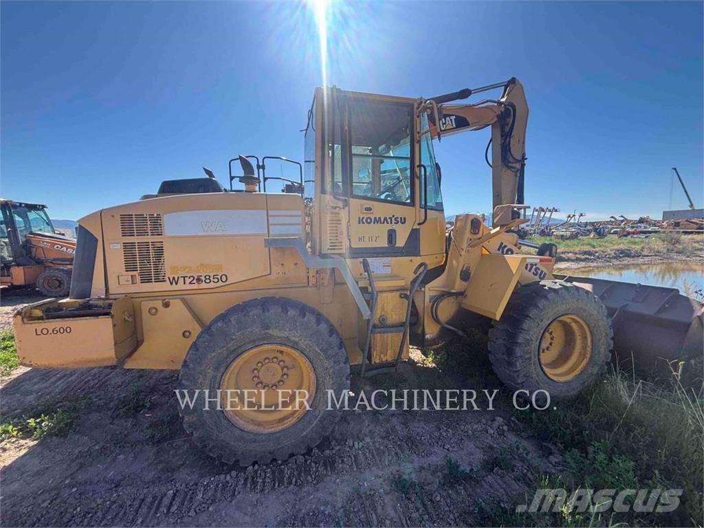 Komatsu WA250-5L لوادر بعجل