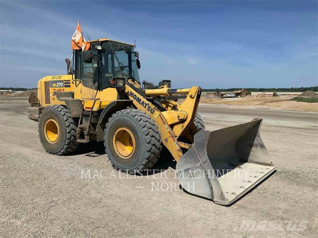 Komatsu WA270-7 لوادر بعجل