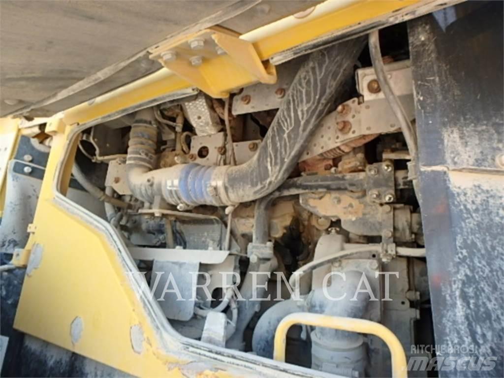 Komatsu WA500-7 لوادر بعجل