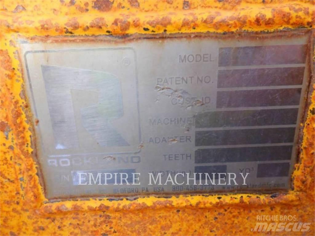 Komatsu WA600-8 لوادر بعجل