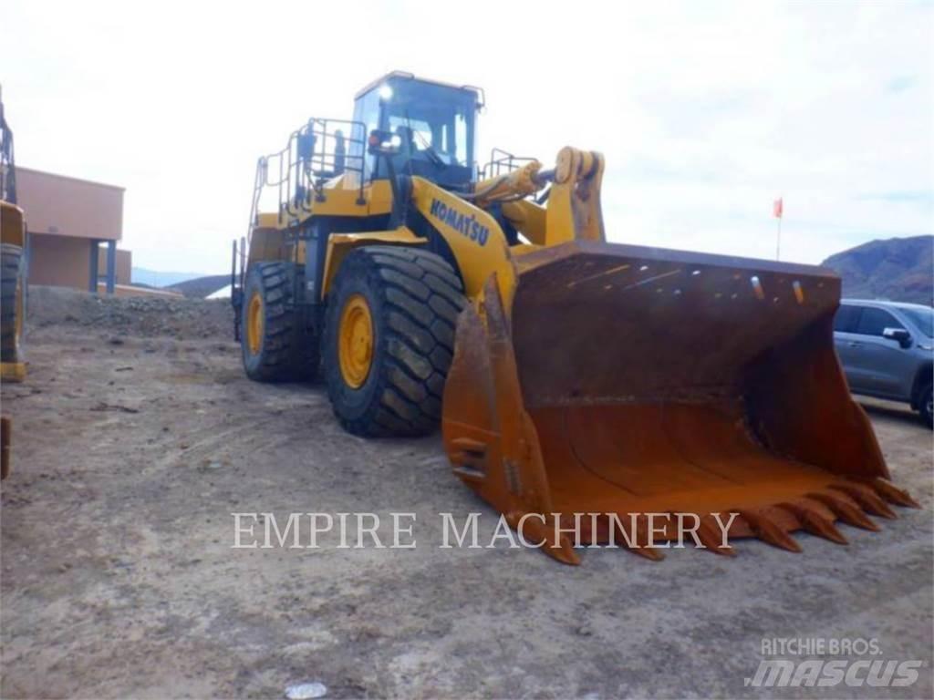 Komatsu WA600-8 لوادر بعجل