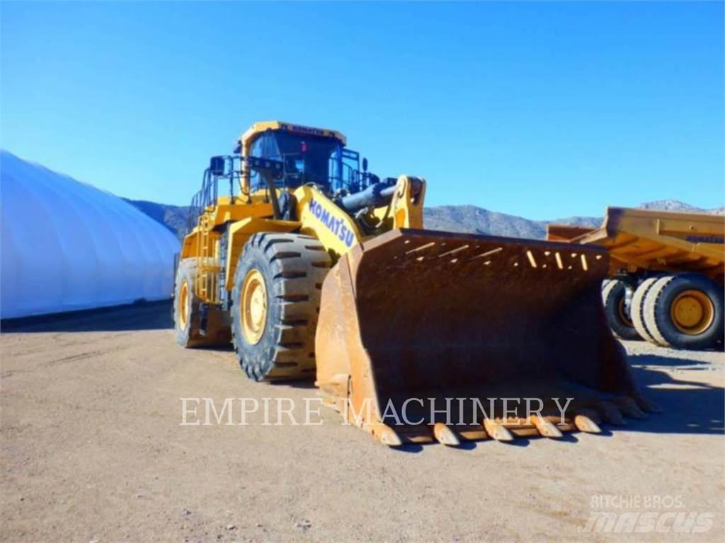 Komatsu WA900-8 لوادر بعجل