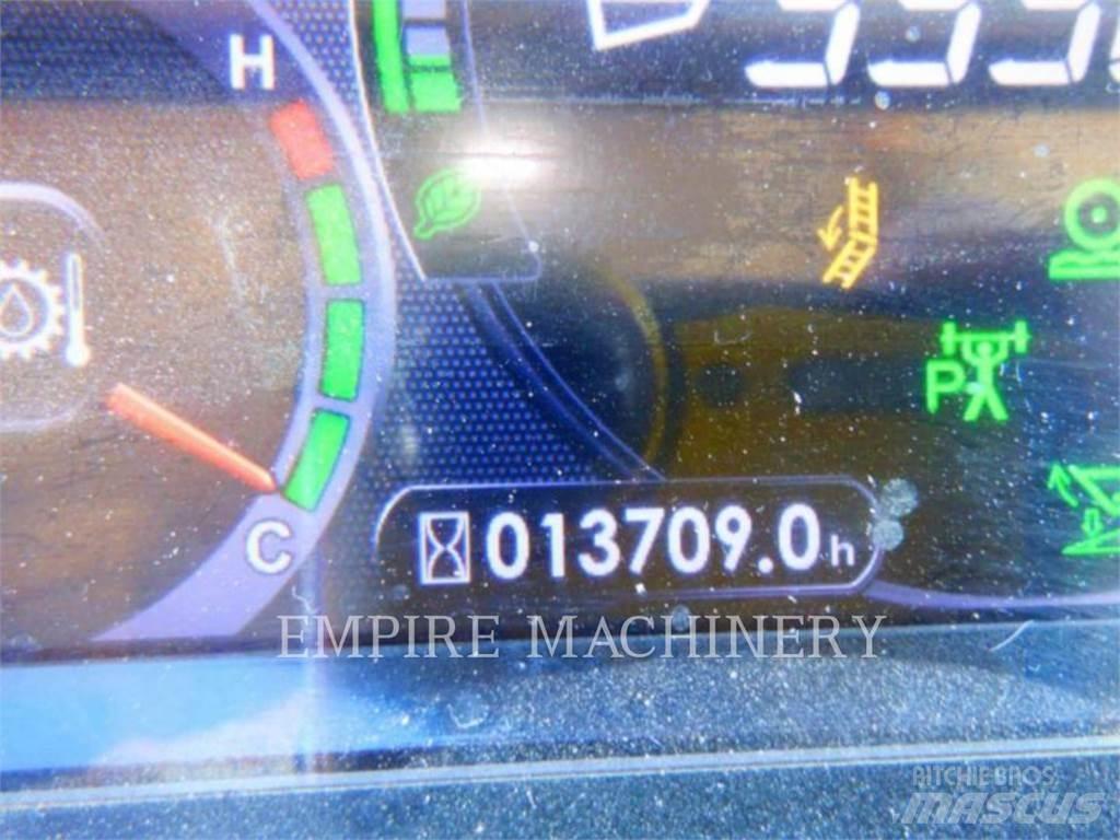 Komatsu WA900-8 لوادر بعجل