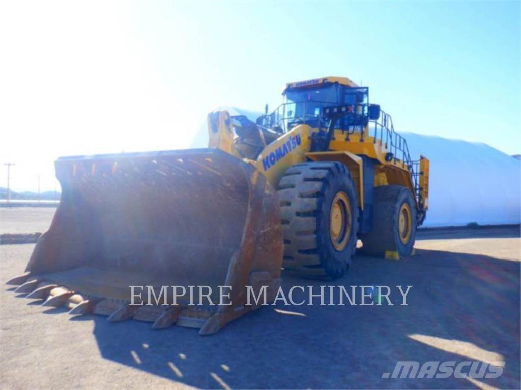 Komatsu WA900-8 لوادر بعجل