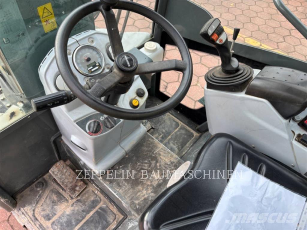 Kramer 5035 لوادر بعجل
