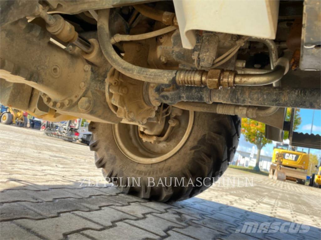 Kramer 5065 لوادر بعجل