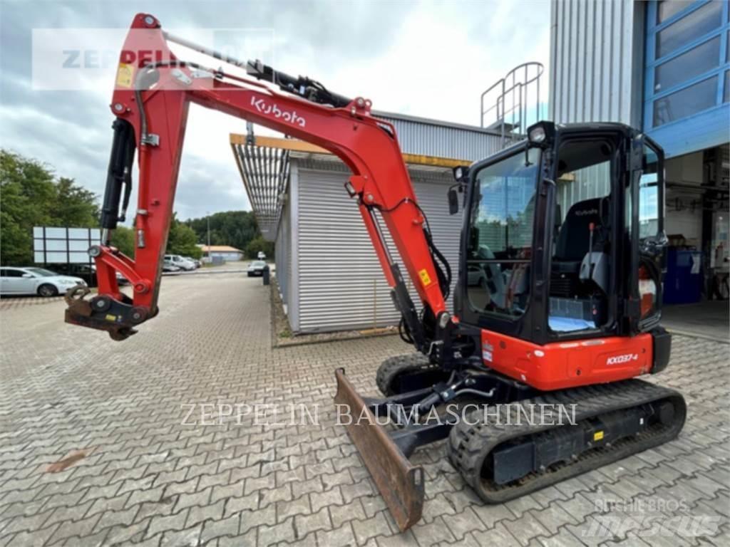 Kubota KX037-4 حفارات زحافة