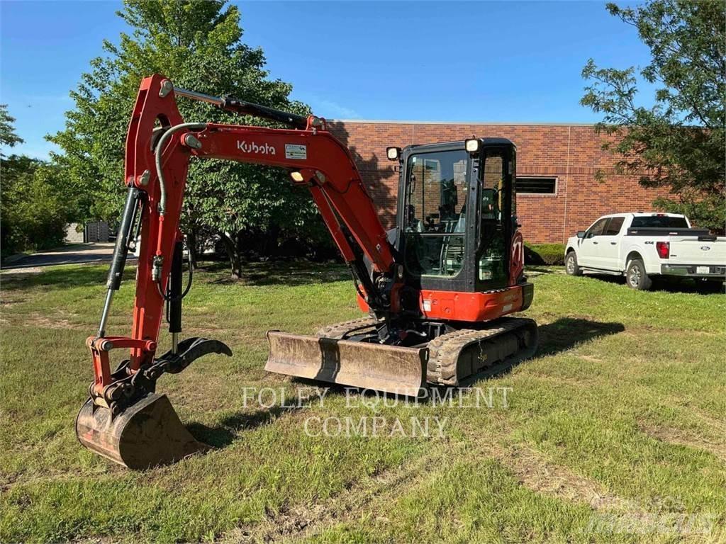Kubota KX040-4 حفارات زحافة