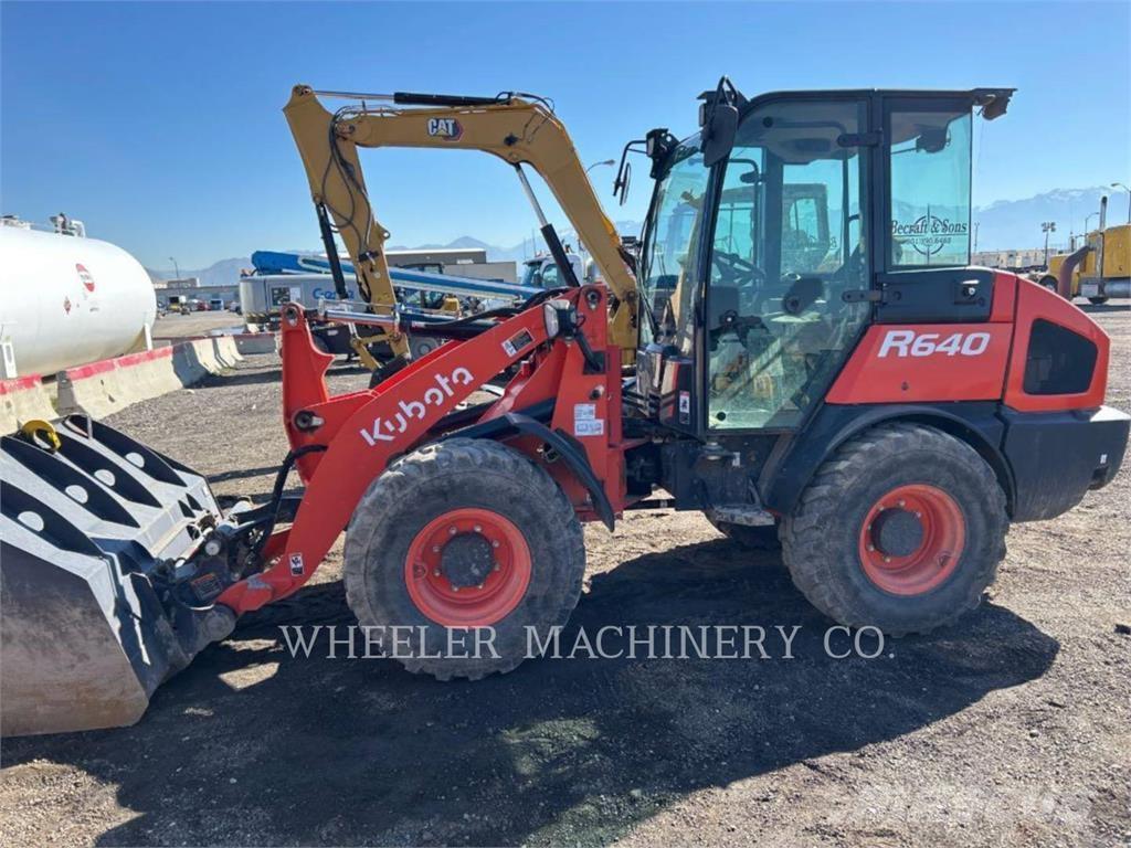 Kubota R640 CWL لوادر بعجل