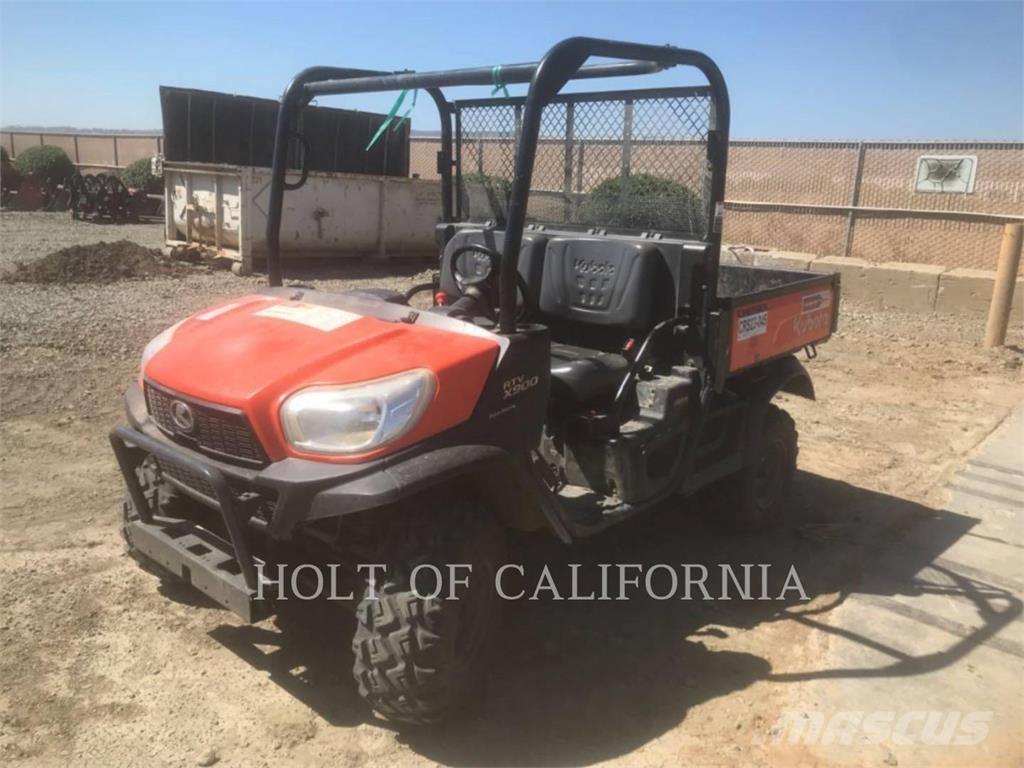Kubota RTVX900G-H عربات الجولف