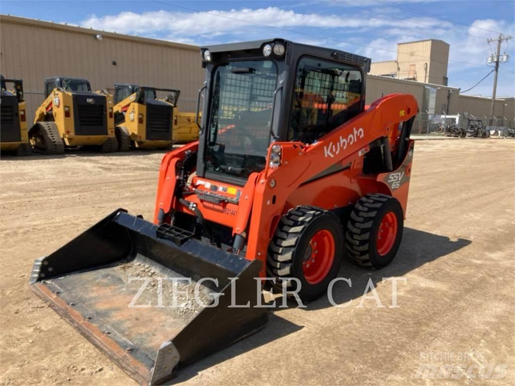 Kubota SSV65 لوادر انزلاقية التوجيه