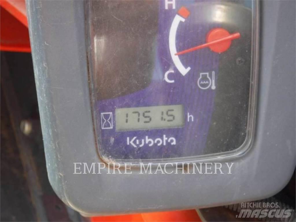 Kubota SSV75 لوادر انزلاقية التوجيه