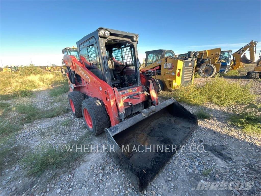 Kubota SSV75 لوادر انزلاقية التوجيه