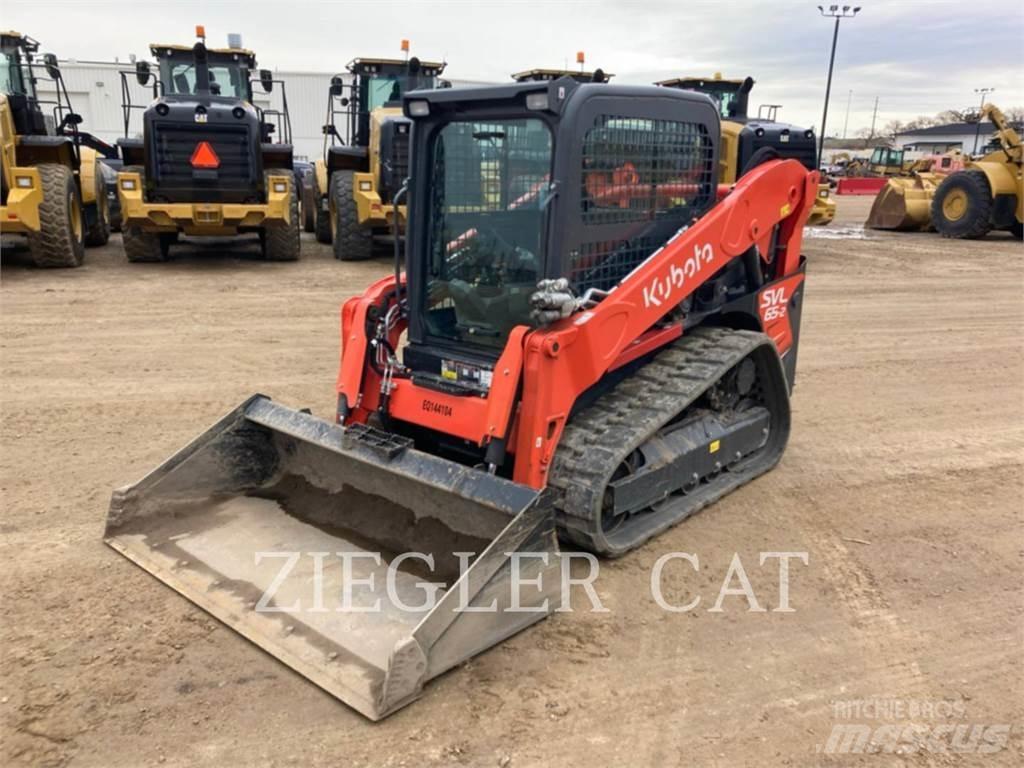 Kubota SVL65-2 لوادر زحافة