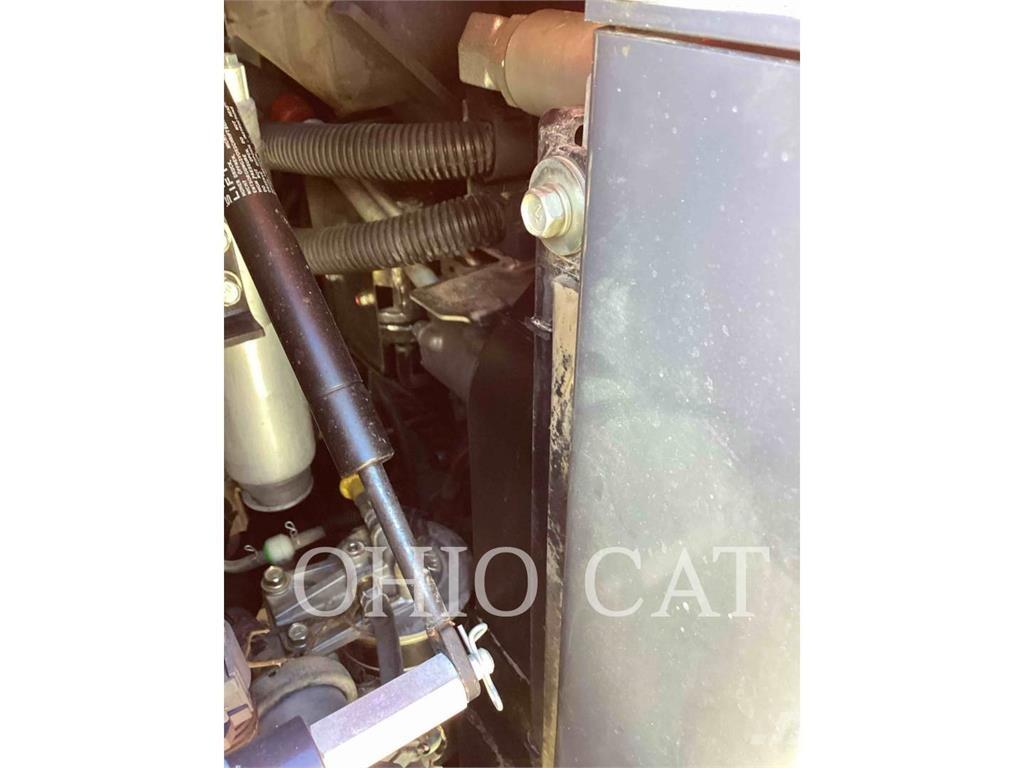 Kubota SVL75-2 لوادر انزلاقية التوجيه