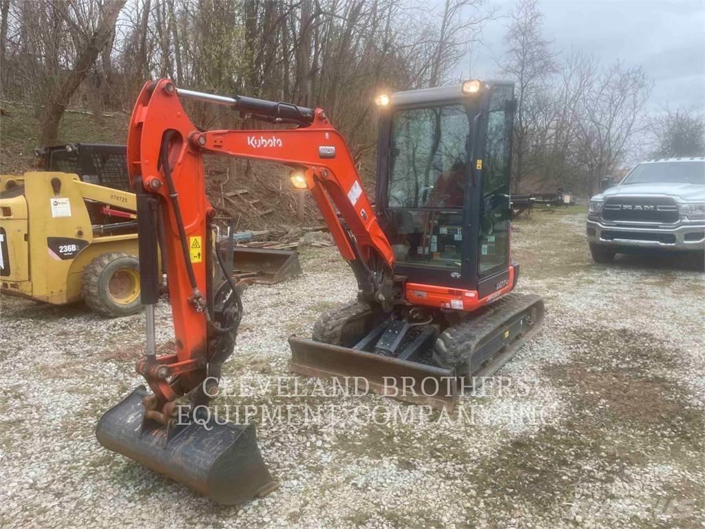 Kubota U27-4 حفارات زحافة