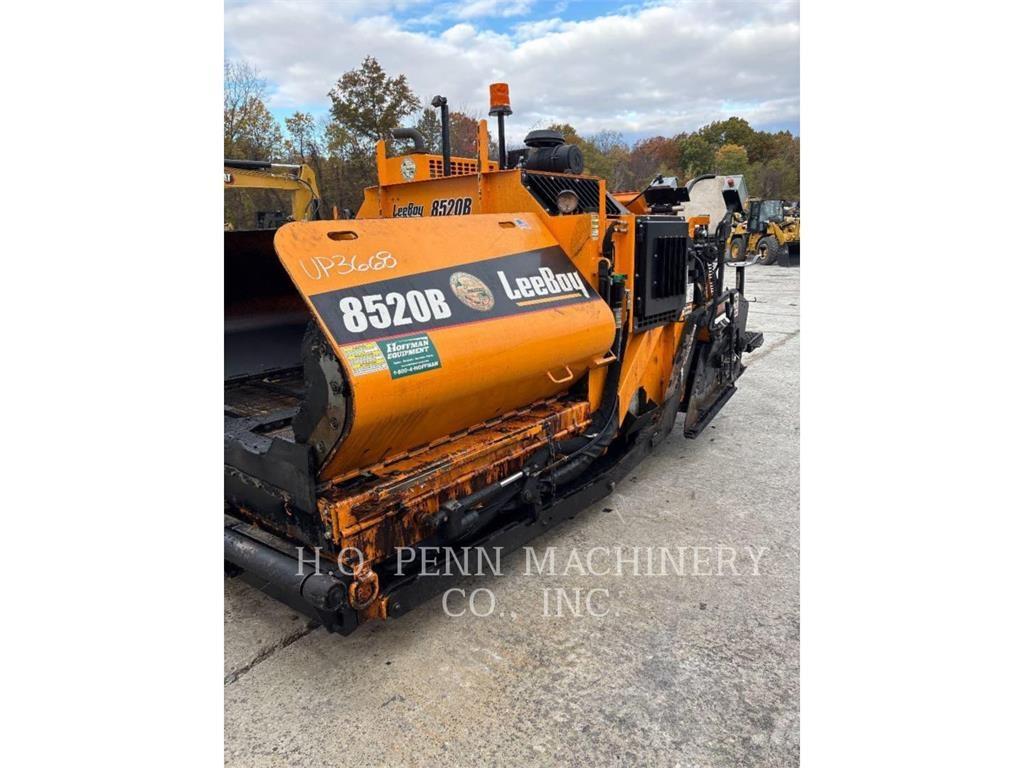 LeeBoy 8520 معدات السفلتة