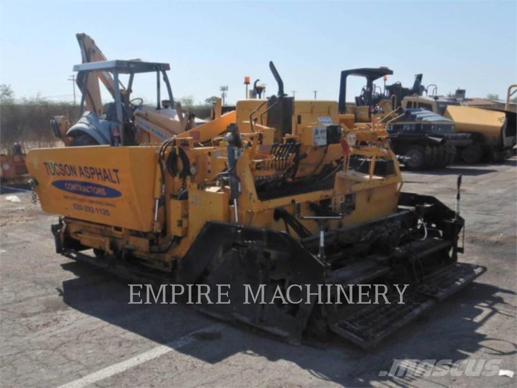 LeeBoy L8500T معدات السفلتة