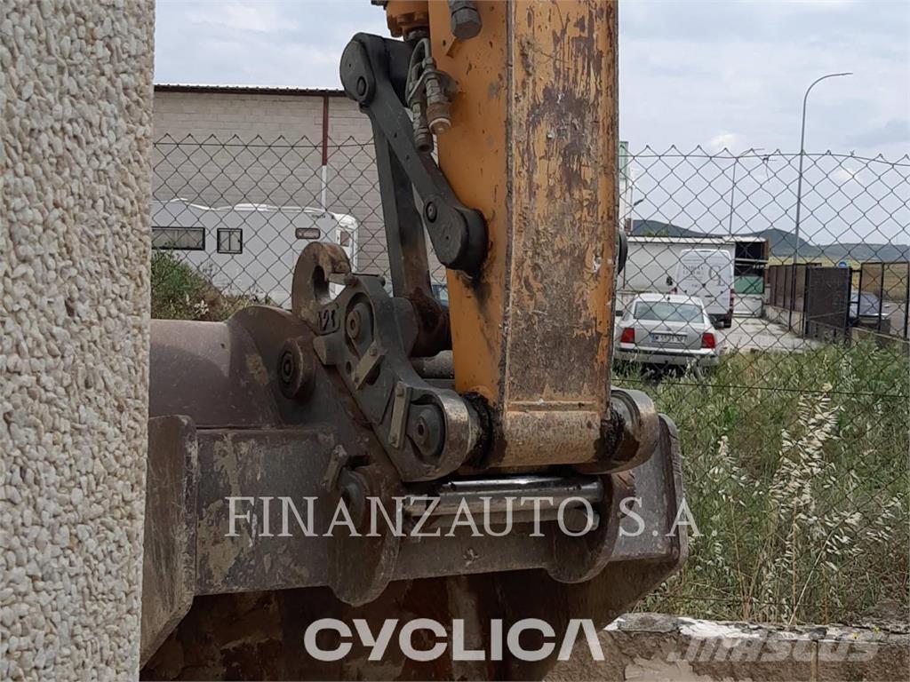 Liebherr A900 حفارات بعجل
