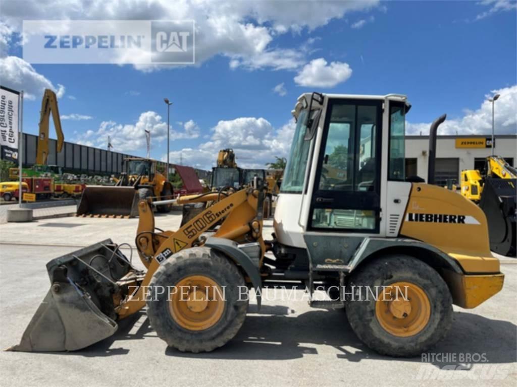 Liebherr L506 لوادر بعجل