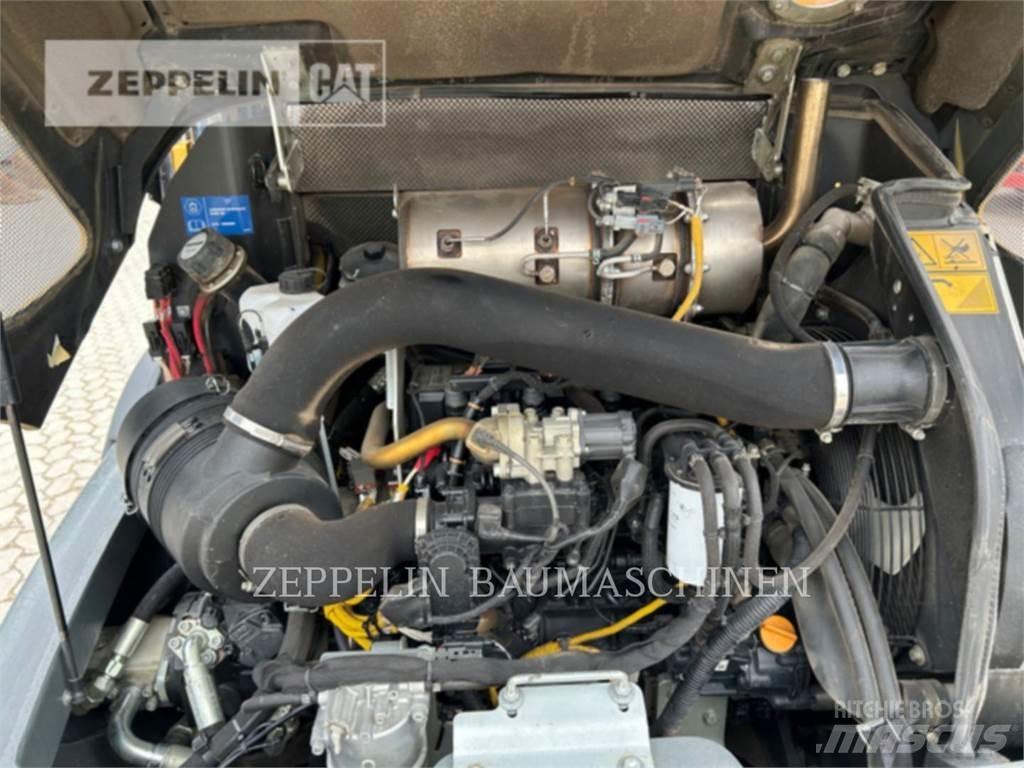 Liebherr L506 لوادر بعجل