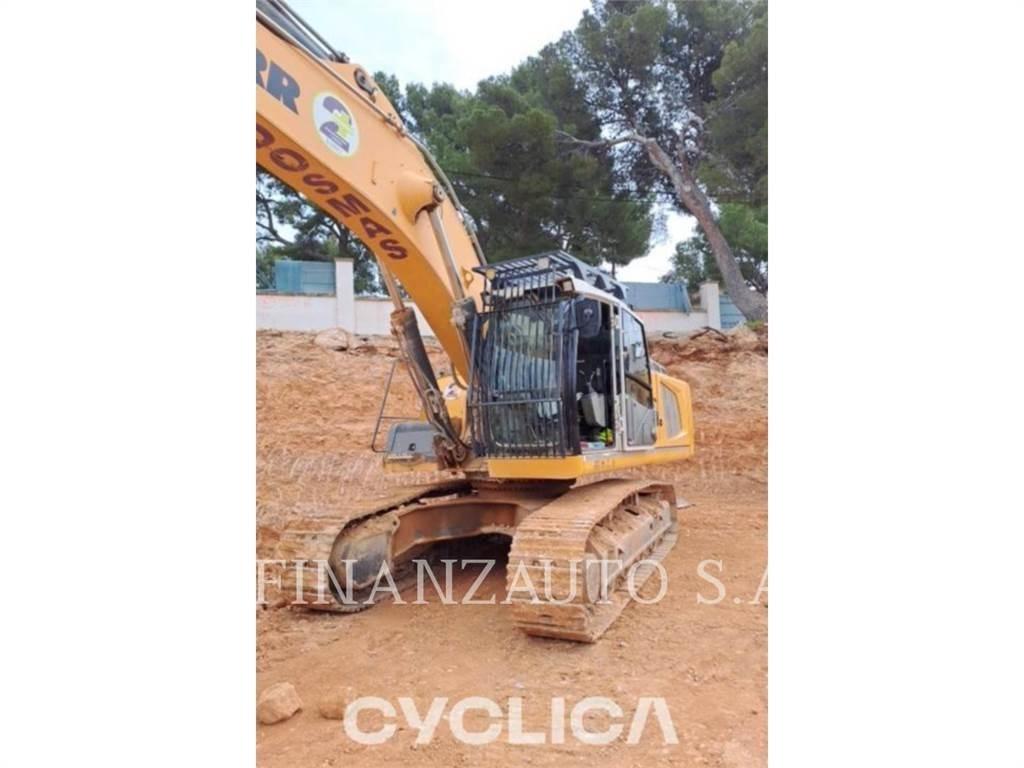 Liebherr R946 حفارات زحافة