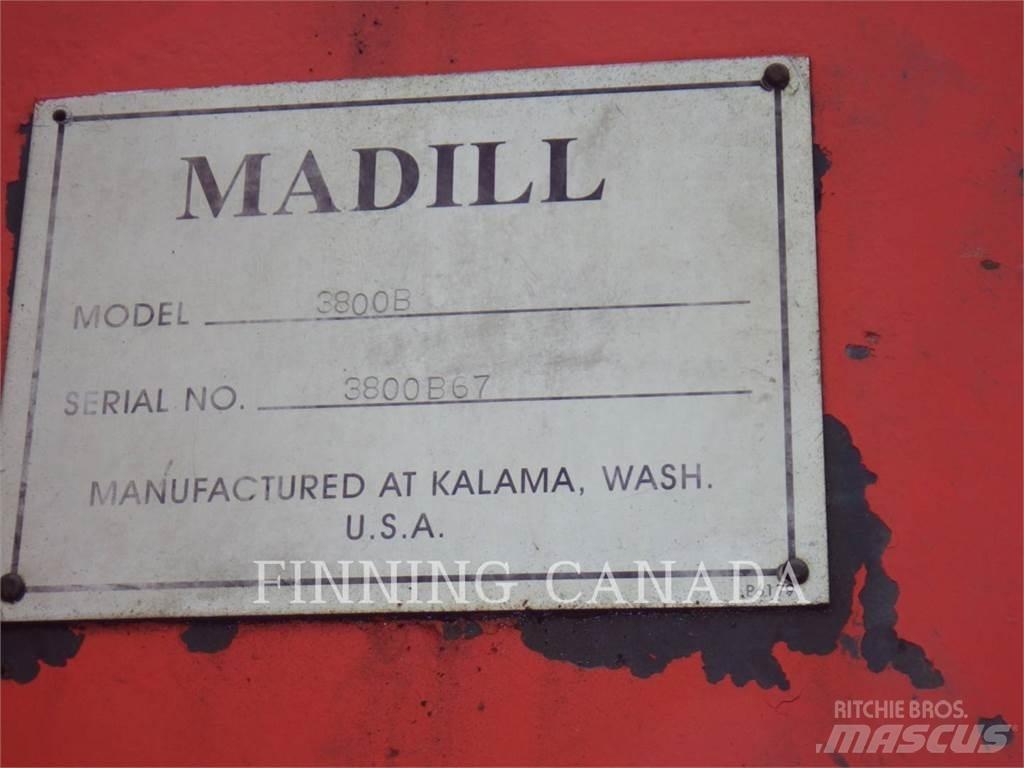 Madill 3800B قاطعات وناقلات الأشجار