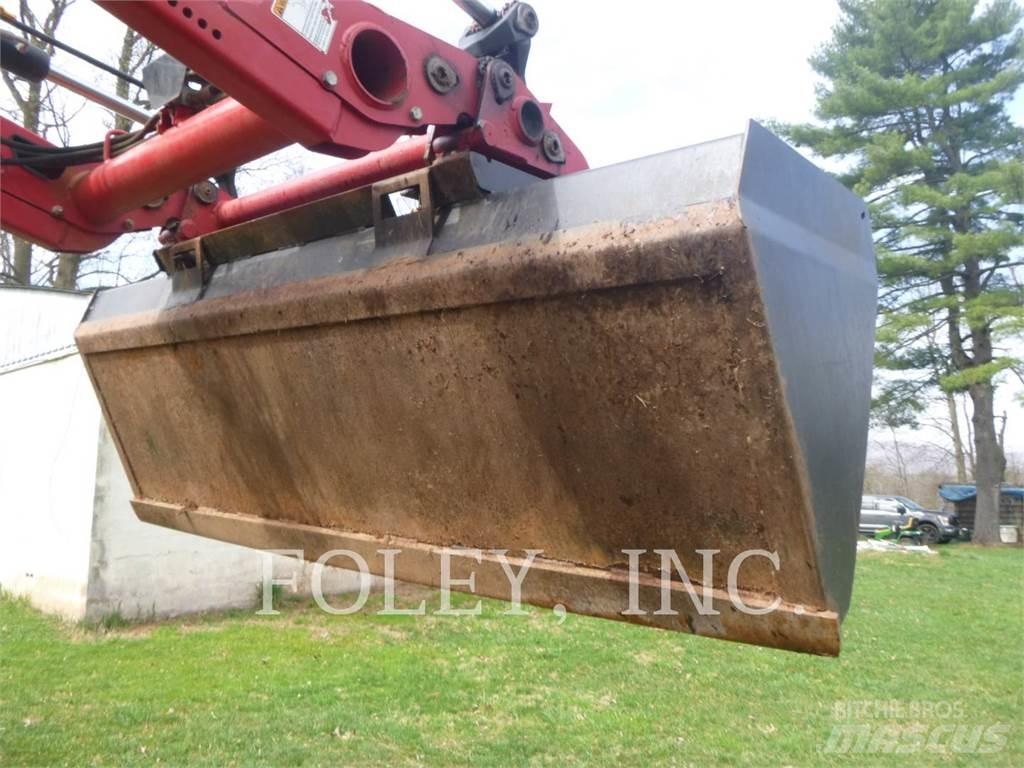 Massey Ferguson 4610 لوادر ذات جرافات عكسية