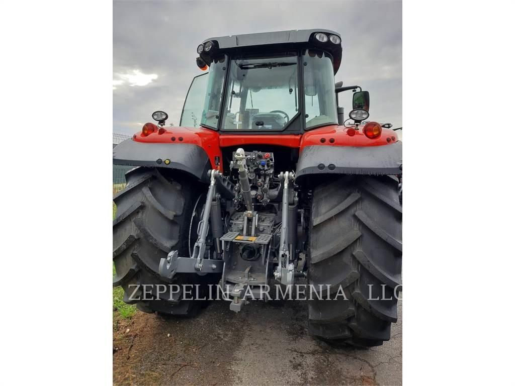 Massey Ferguson MF7724S الجرارات