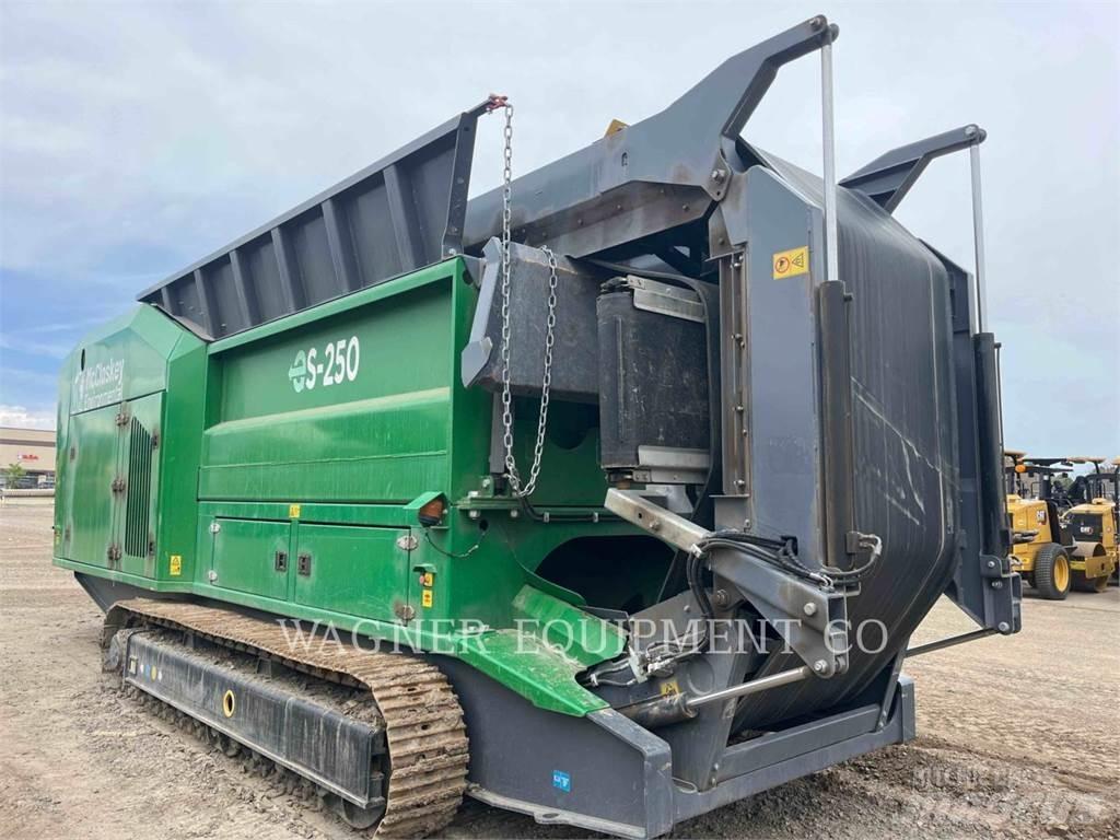 McCloskey ES250 جراشات