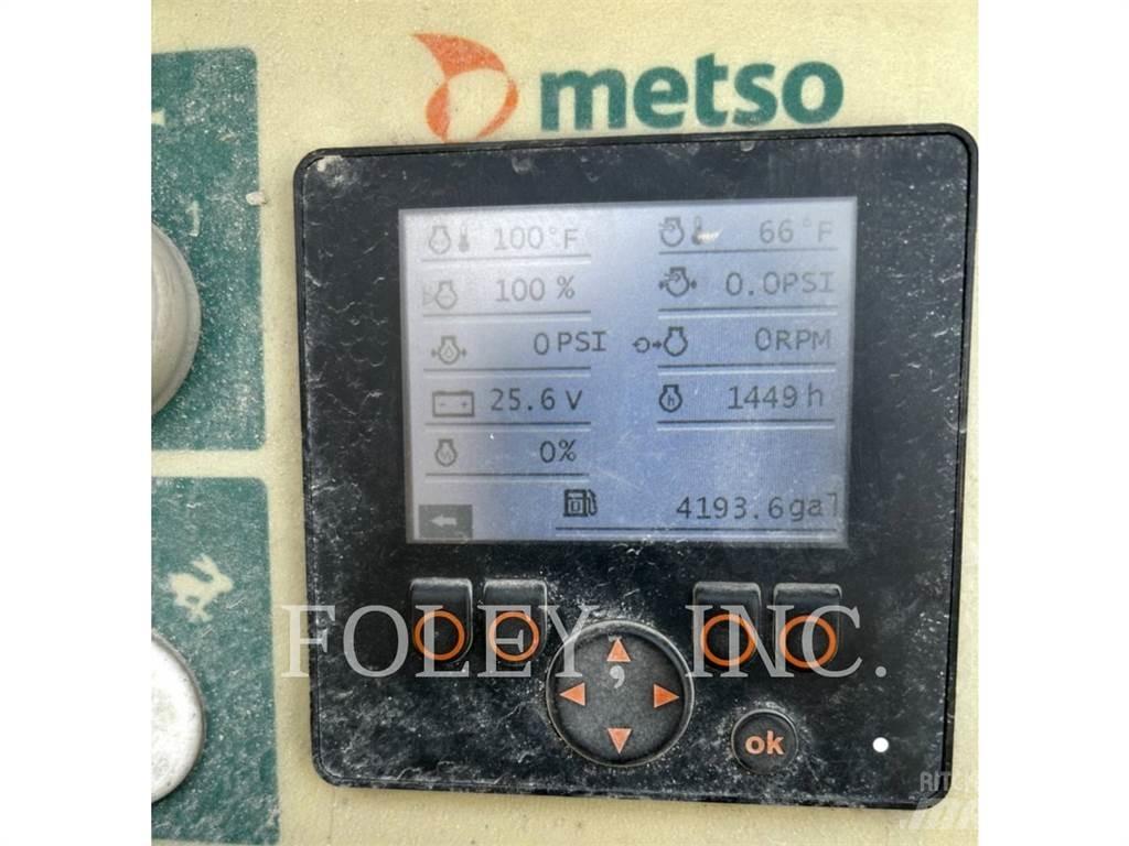 Metso ST2.8 أجهزة فحص متنقلة