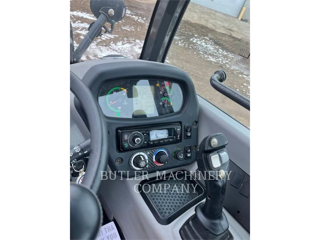 New Holland 321F لوادر بعجل