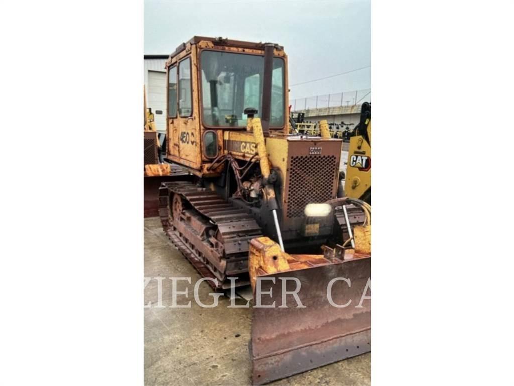 New Holland 450C_AM بلدوزرات مجنزرة