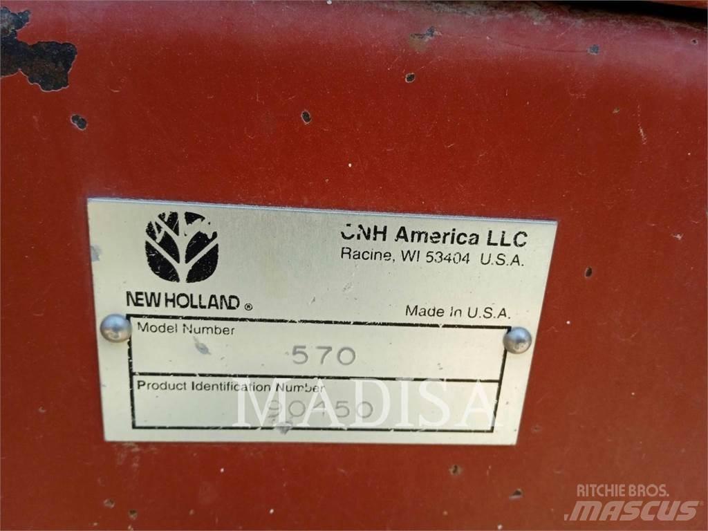 New Holland 570 حصادات
