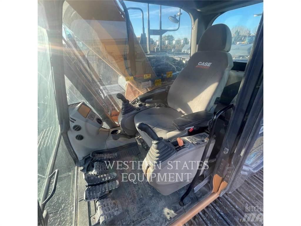 New Holland CX250D حفارات زحافة