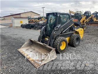 New Holland L228 لوادر انزلاقية التوجيه