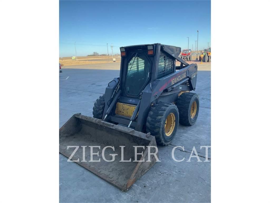 New Holland LS190 لوادر انزلاقية التوجيه
